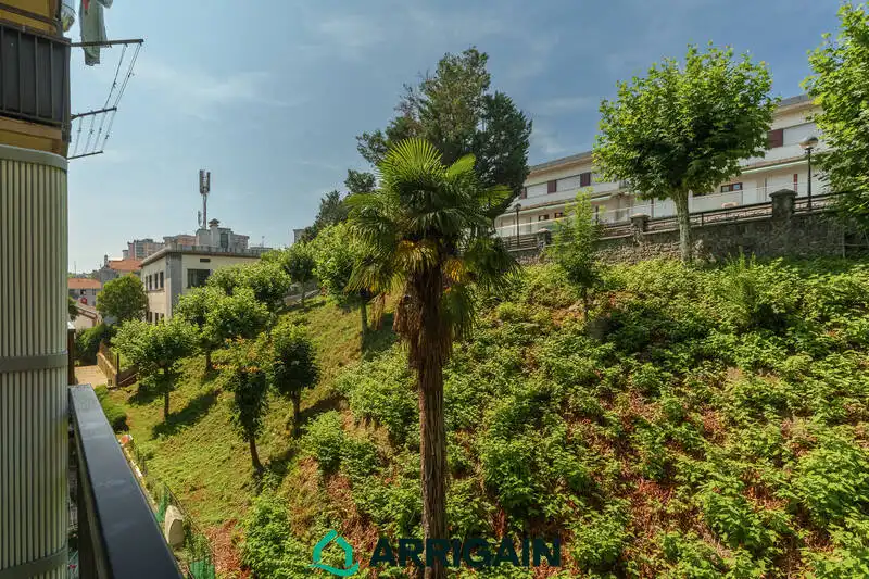 Jardín de Piso en venta en Pasaia con Calefacción y Balcón