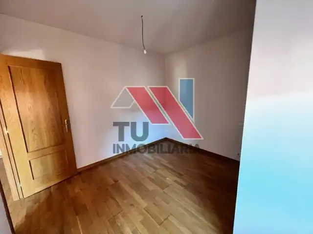 Habitación de Piso en venta en El Carpio de Tajo con Calefacción, Parquet y Balcón