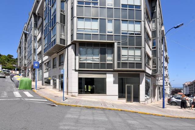 Local comercial en Alquiler en Calle XESUS REY MARTINEZ, 1 en Vilaboa Sur