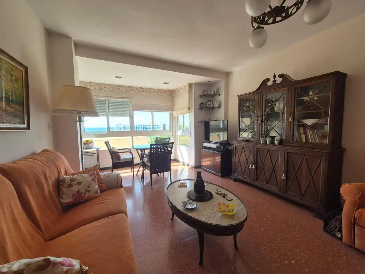 Sala d'estar de Pis en venda en Alicante / Alacant amb Aire condicionat