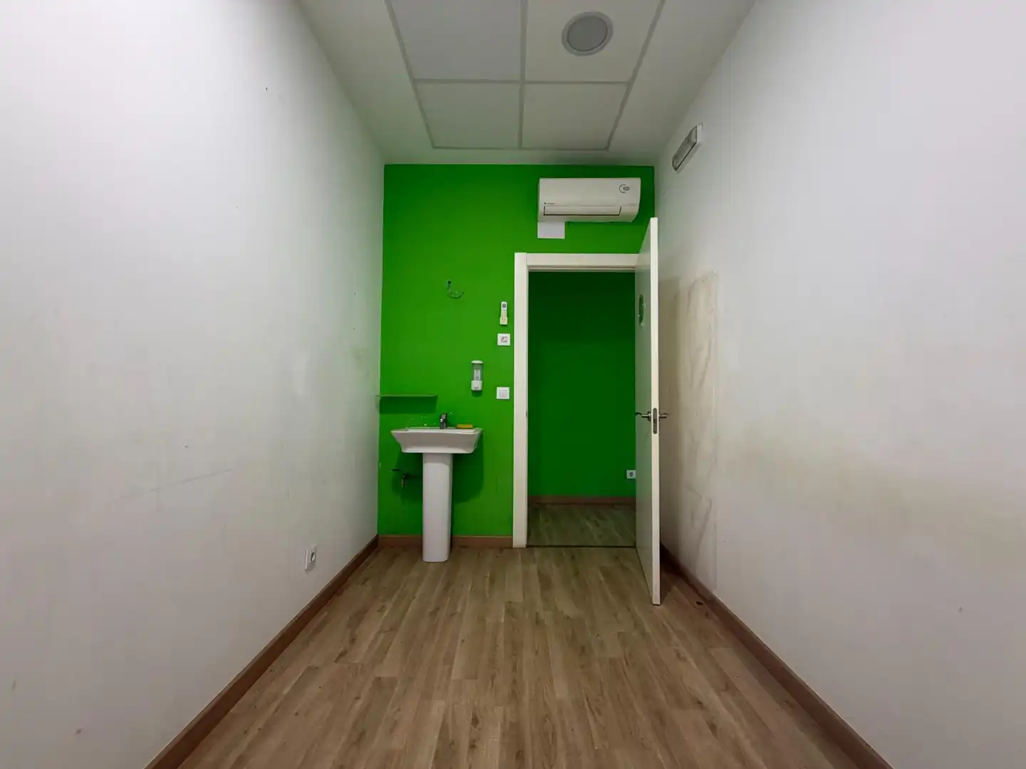 Local de alquiler en Santander con Aire acondicionado