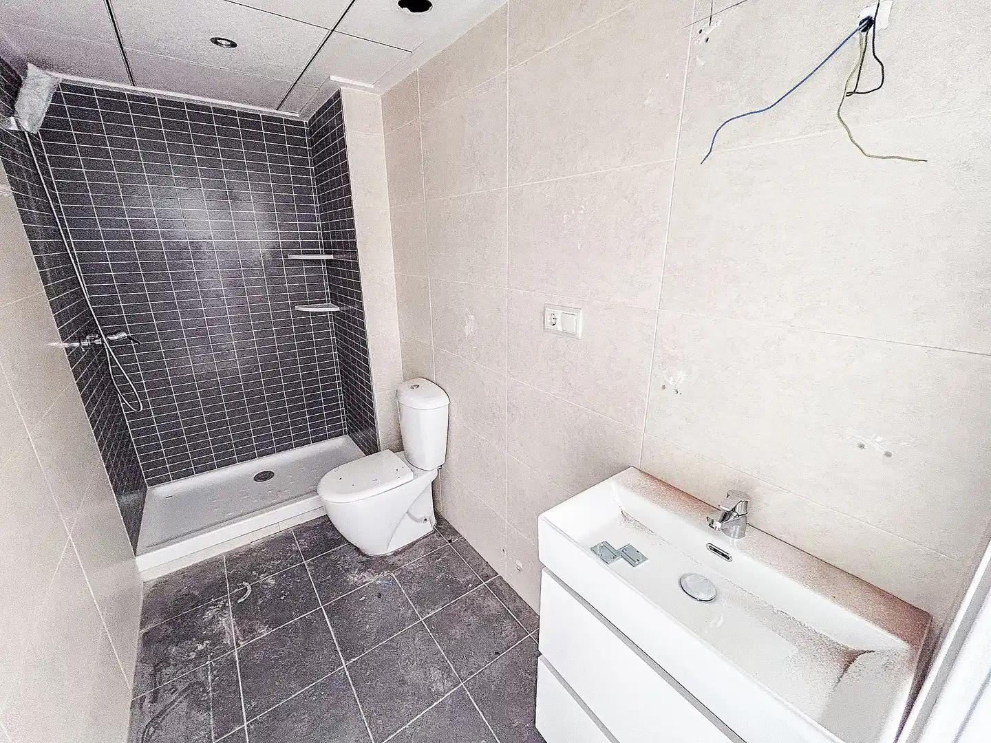 Baño de Apartamento en venta en Crevillent con Terraza