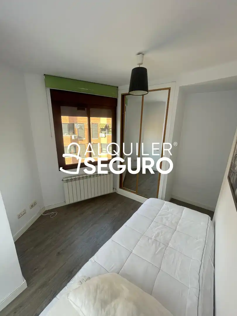 Habitación de Piso de alquiler en Latina