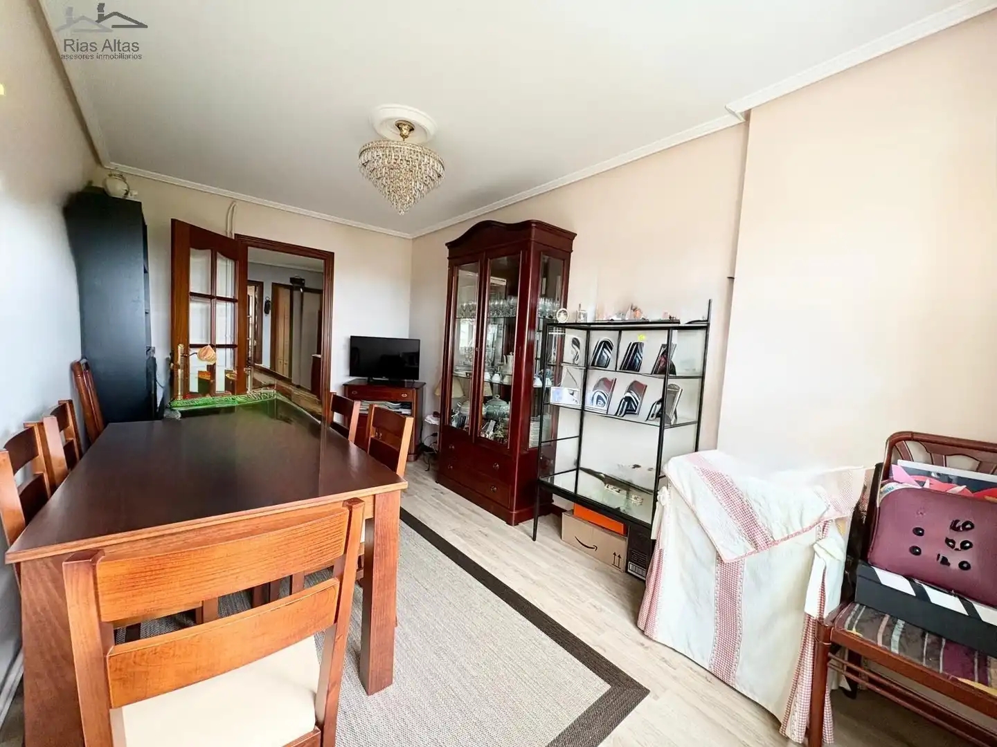 Comedor de Piso en venta en A Coruña Capital  con Calefacción, Jardín privado y Trastero