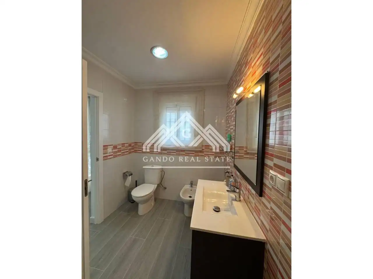 Baño de Casa o chalet de alquiler en Dos Hermanas con Aire acondicionado
