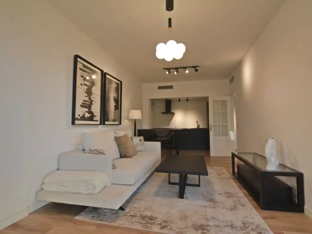 Sala de estar de Ático en venta en Fuengirola con Aire acondicionado, Terraza y Amueblado