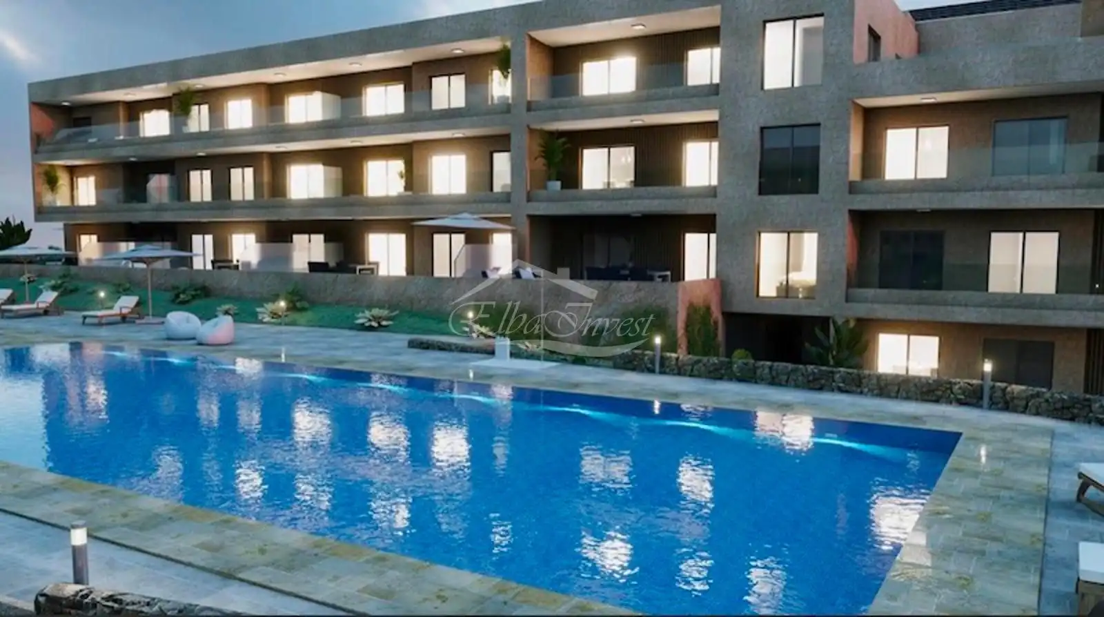 Piscina de Piso en venta en Los Abrigos