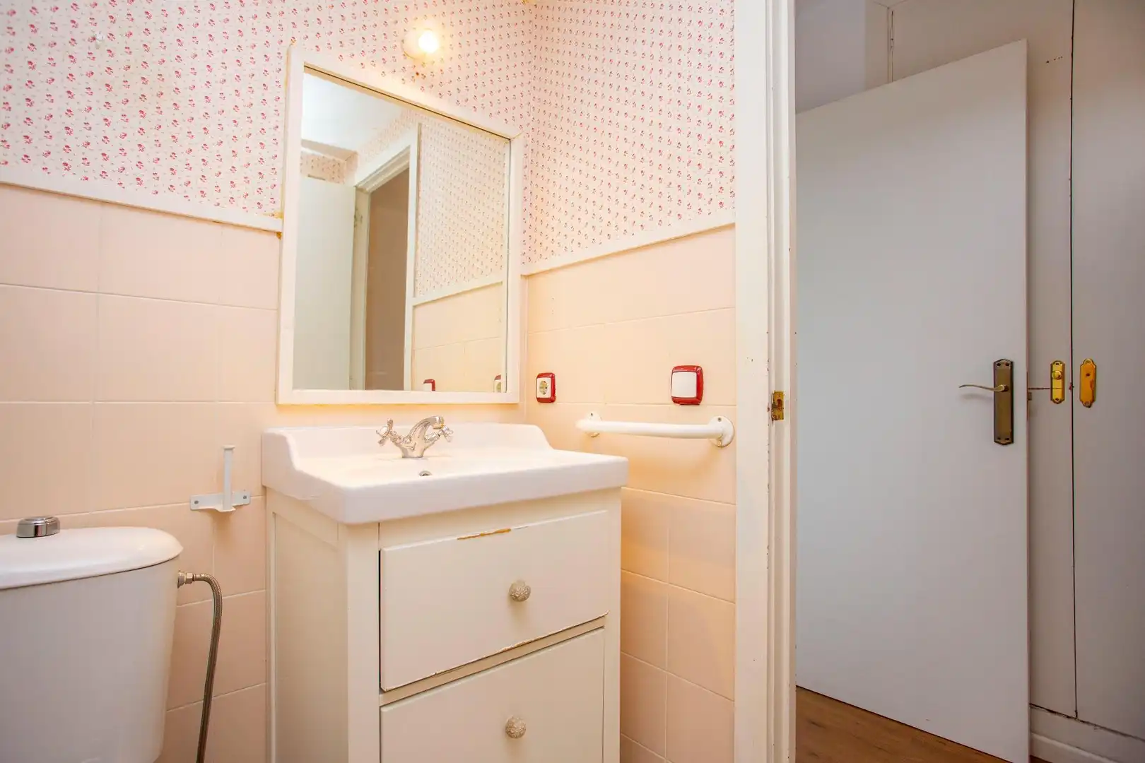 Bany de Apartament en venda en Jerez de la Frontera amb Aire condicionat, Calefacció i Terrassa