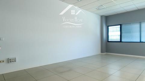 Foto 2 de Oficina de lloguer a De la Albufera, Palomeras Sureste, Madrid