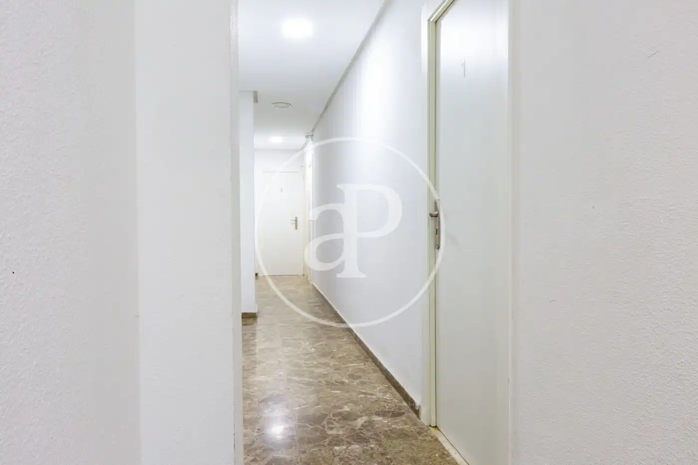 Piso en venta en Valencia con Calefacción y Balcón