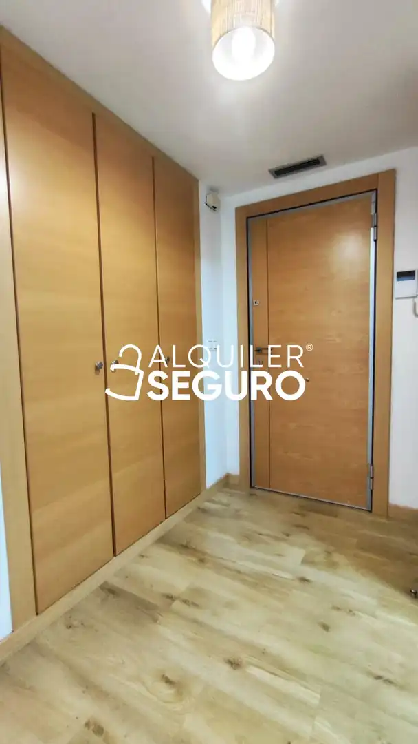Piso de alquiler en Paterna con Aire acondicionado, Calefacción y Terraza