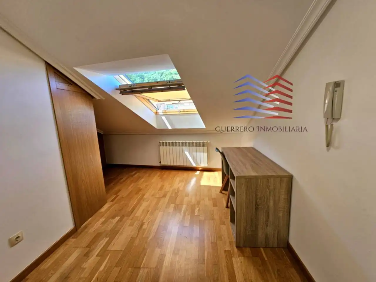Maisonette zur Miete in Ourense Capital  mit Heizung, Parkett und Möbliert