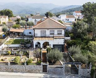 Vista exterior de Casa o xalet en venda en Sant Pere de Ribes amb Aire condicionat, Calefacció i Jardí privat