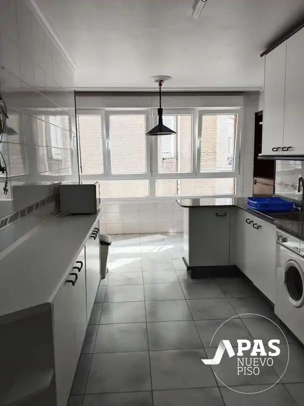 Kitchen of Flat for rent in Santander