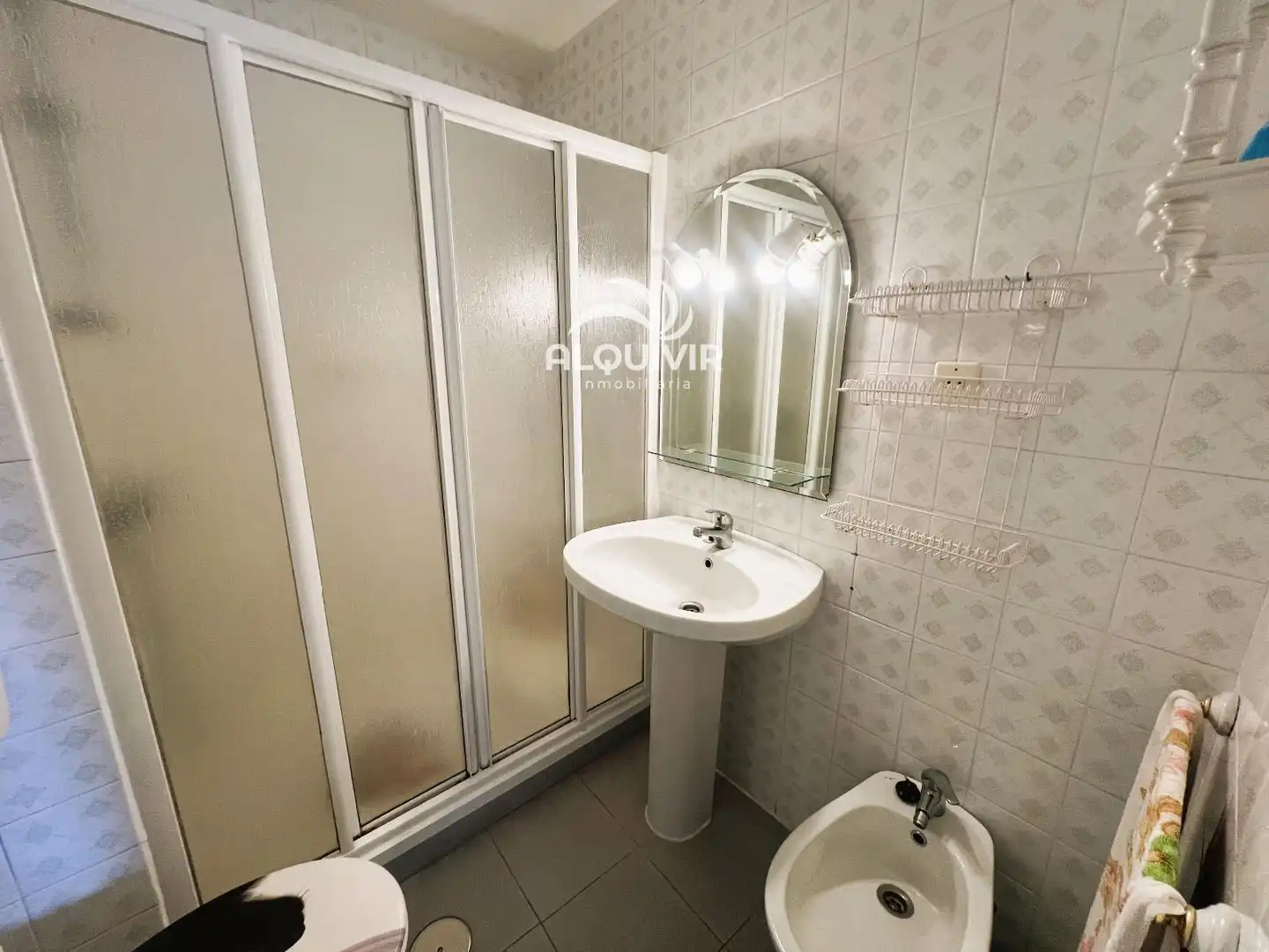 Baño de Piso en venta en Almonte con Terraza, Piscina y Amueblado