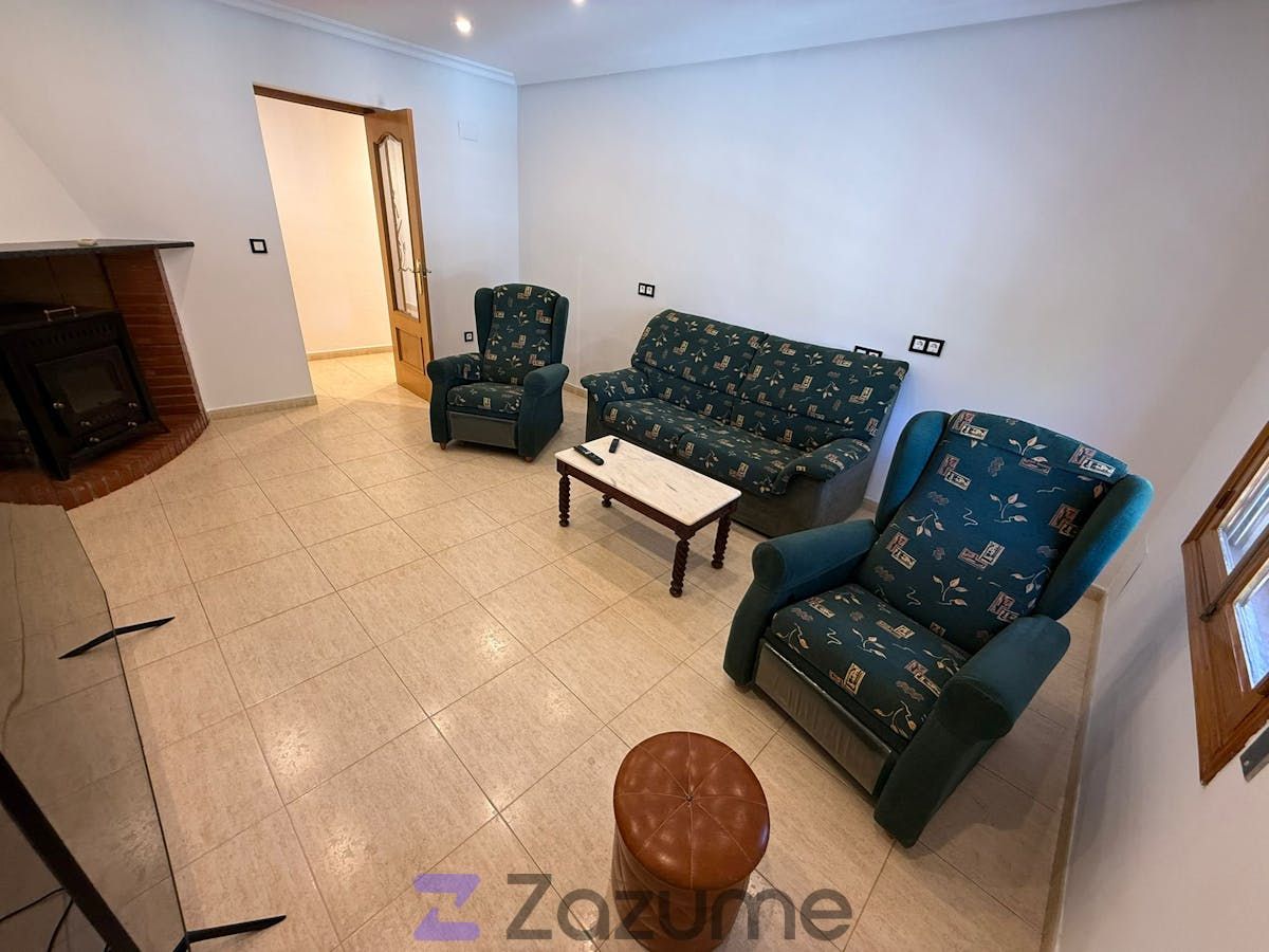 Living room of Flat to rent in Novelda  with Terrace, Storage room and Furnished