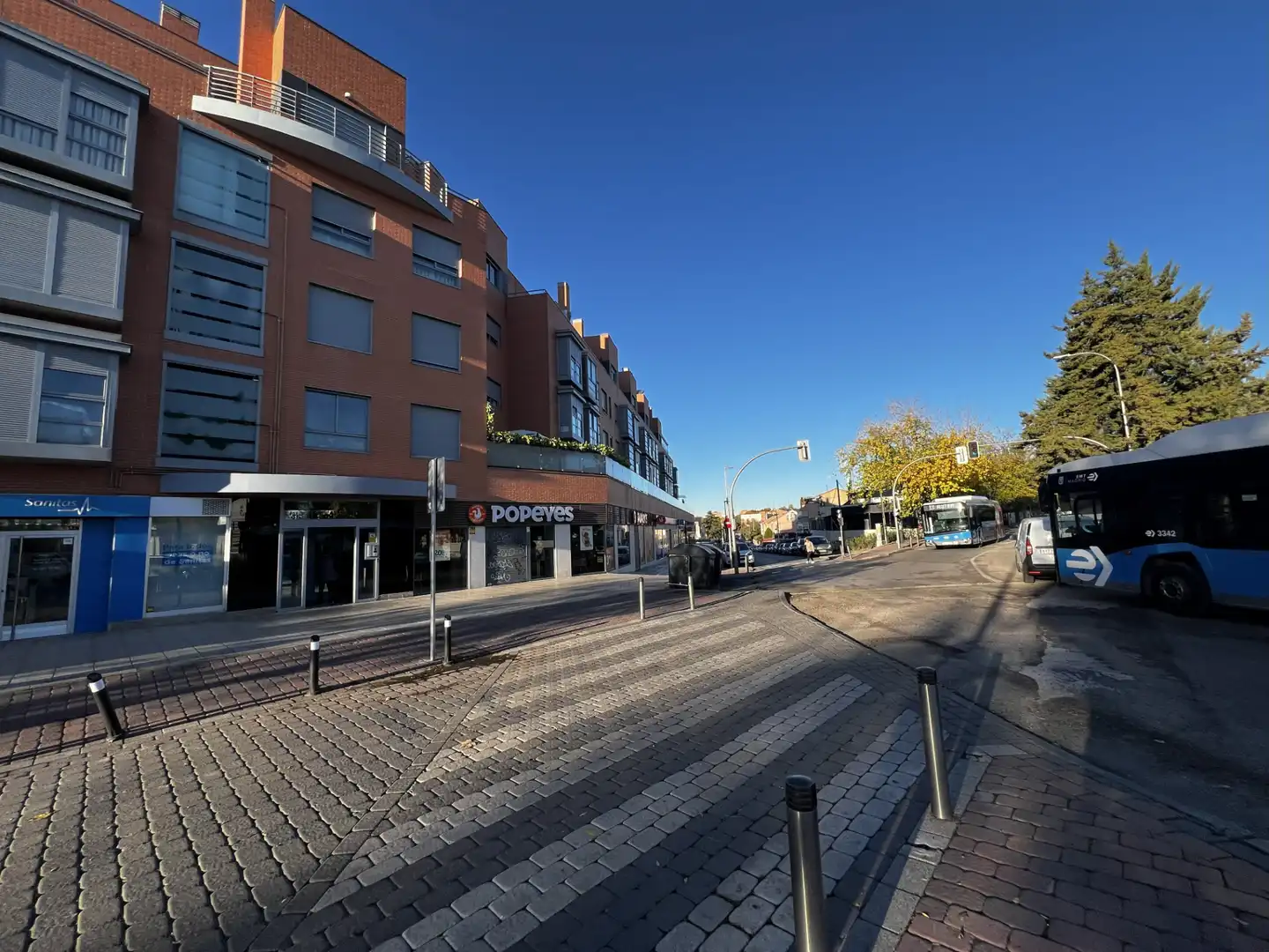 Vista exterior de Garaje en venta en Madrid