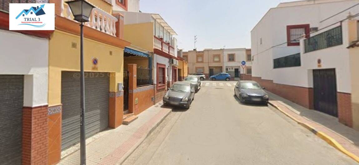 Exterior view of Single-family semi-detached for sale in Montequinto  with Terrace