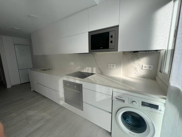 Piso en Venta en Portuene Kalea, 13 en Antiguo