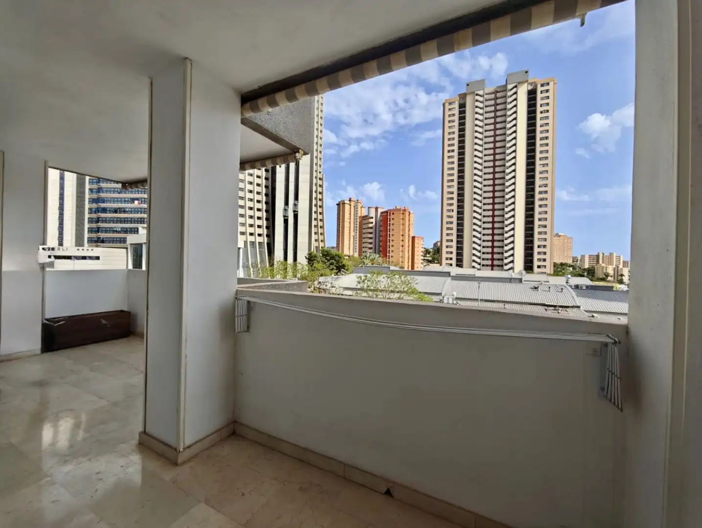 Apartment with pool for sale in Playa de Poniente, imagen 5