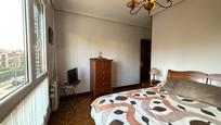 Bedroom of Flat for sale in Getxo 