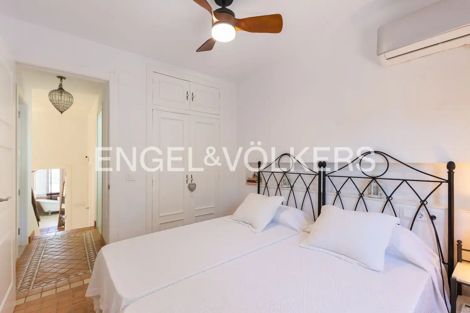 Bedroom of Houses for rent in Riba-roja de Túria  with Air Conditioner, Heating and Private garden