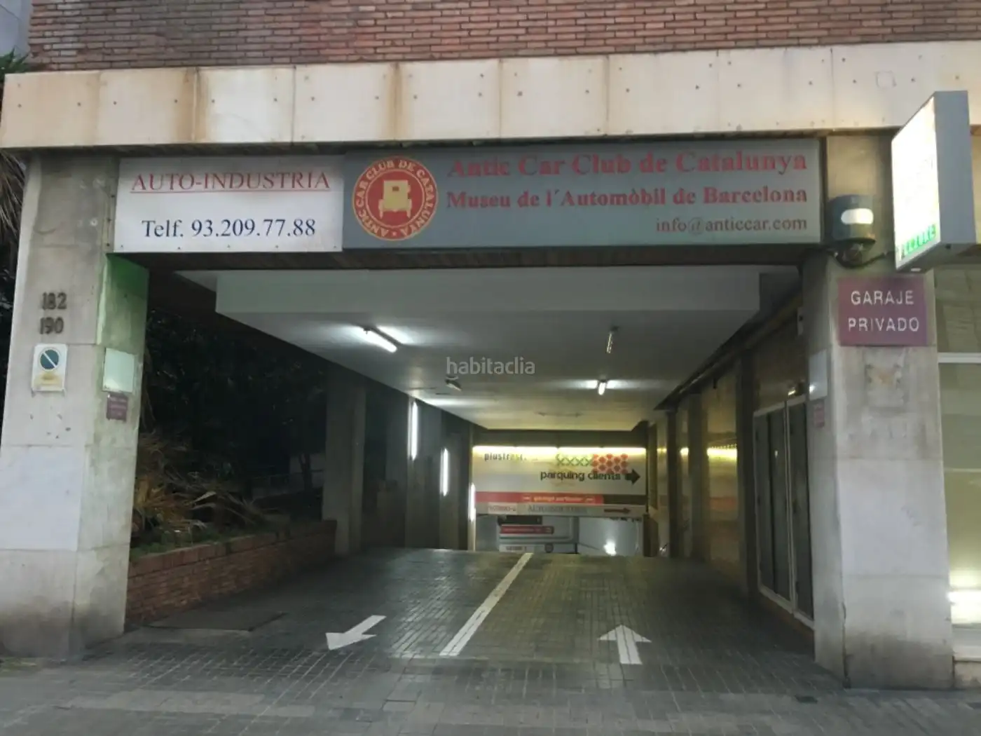 Individuale in vendita a Via Augusta 190, imagen 2