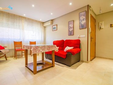 Apartamento con ascensor en venta en Valdepasillas - La Paz - Huerta Rosales