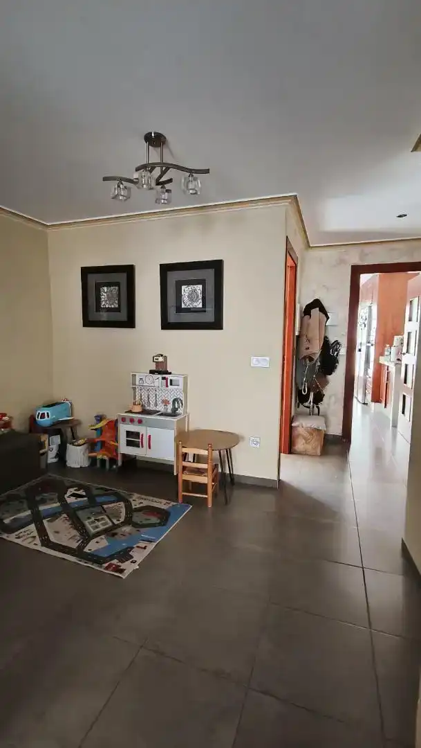 Sala de estar de Casa adosada en venta en Molvízar, Granada