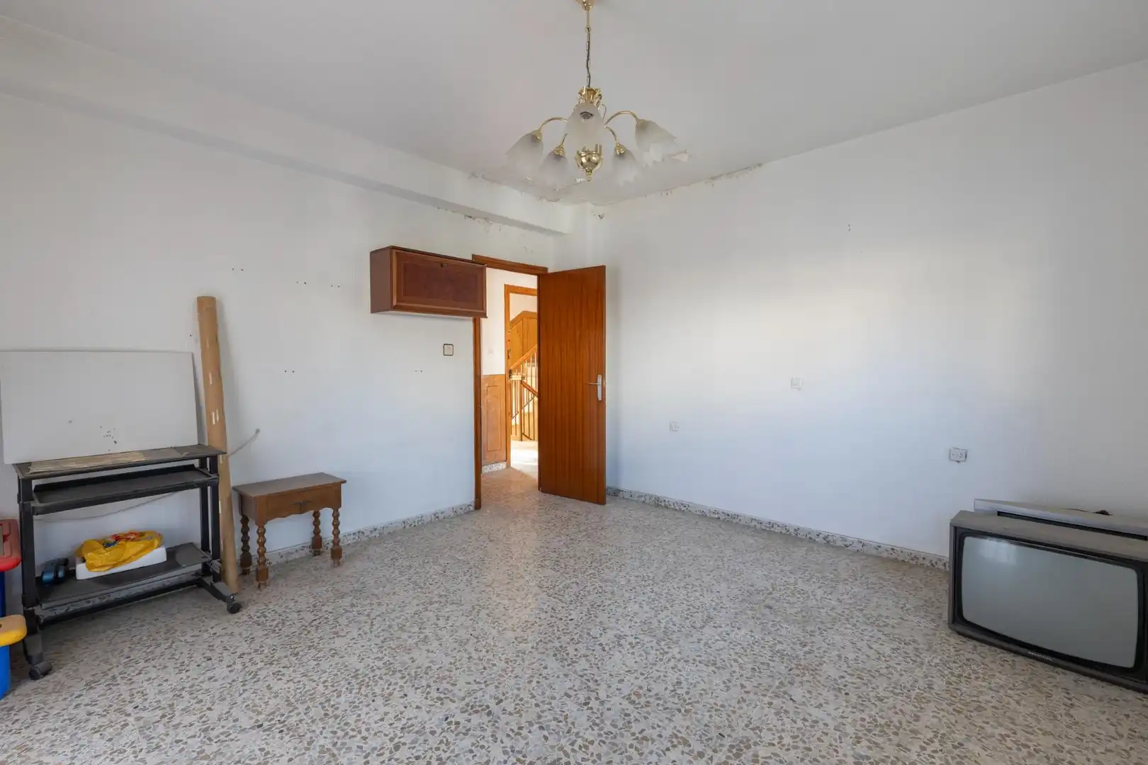 Buildings for sale in La Zubia