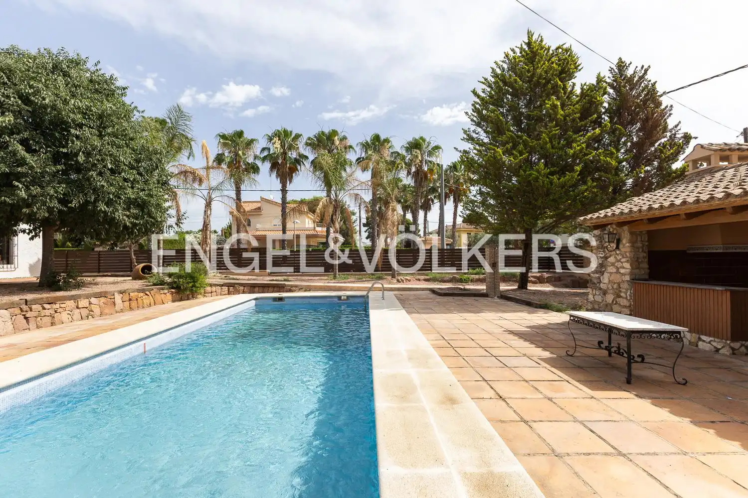 Piscina de Casa o chalet de alquiler en Paterna con Aire acondicionado, Calefacción y Jardín privado