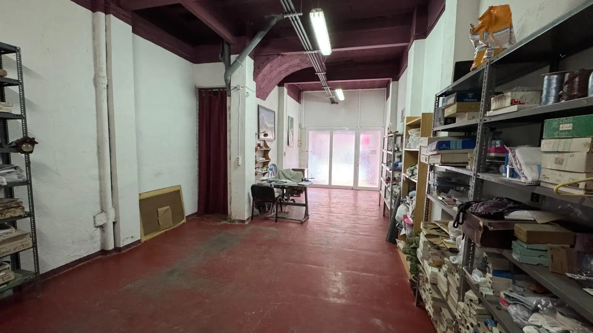 Local comercial en venta en Carretera de Martorell