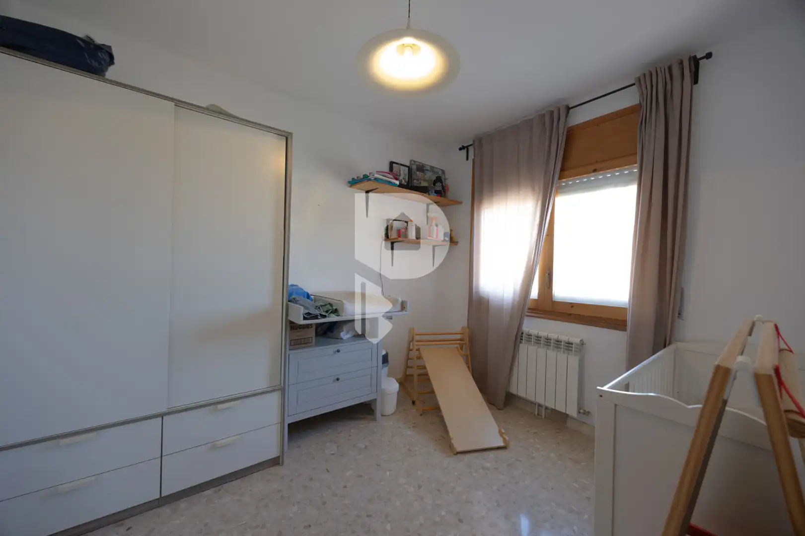 Dormitori de Casa o xalet en venda en Vallirana amb Aire condicionat, Calefacció i Jardí privat