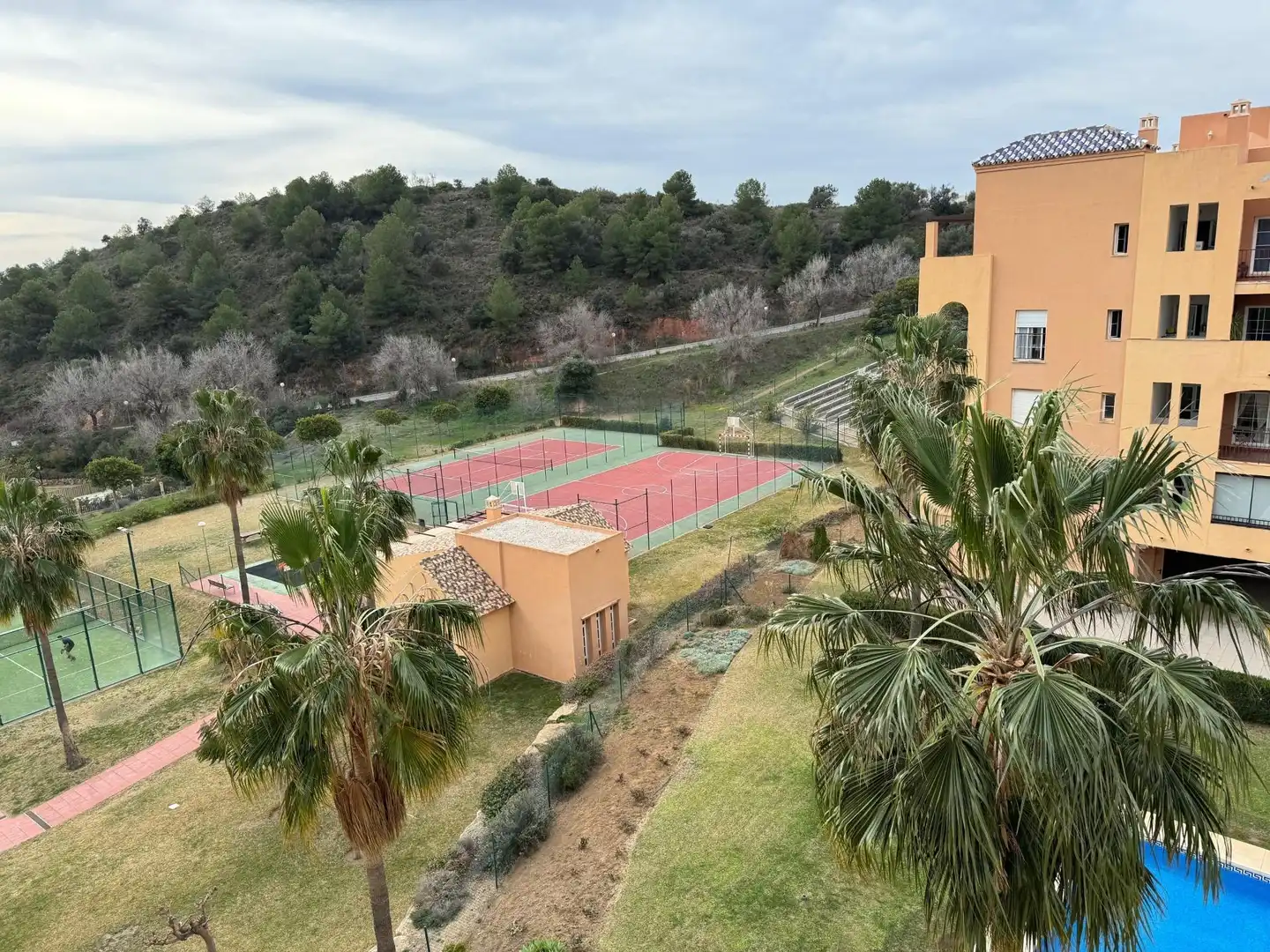 Jardín de Ático de alquiler en Fuengirola con Aire acondicionado, Terraza y Trastero