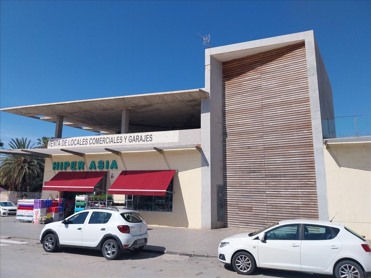 Exterior view of Garage for sale in Mazarrón