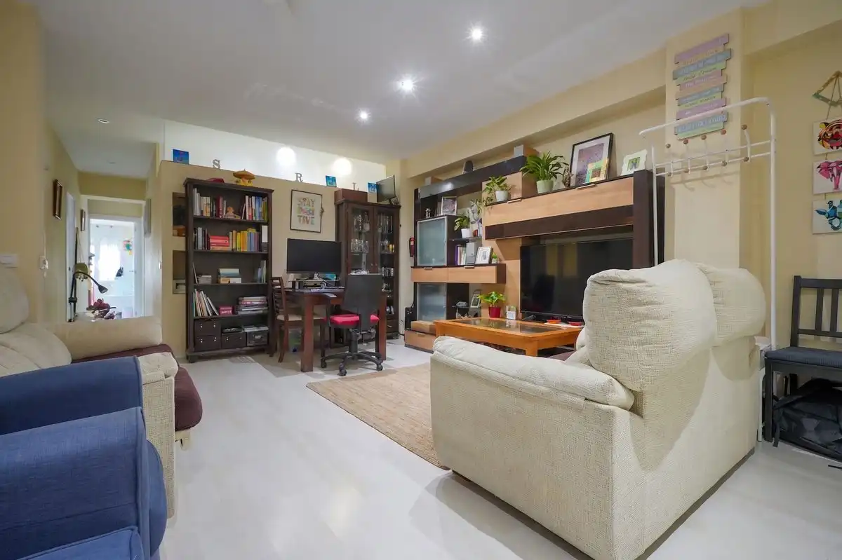 Flat with lift for sale in C/ del Áncora, imagen 2