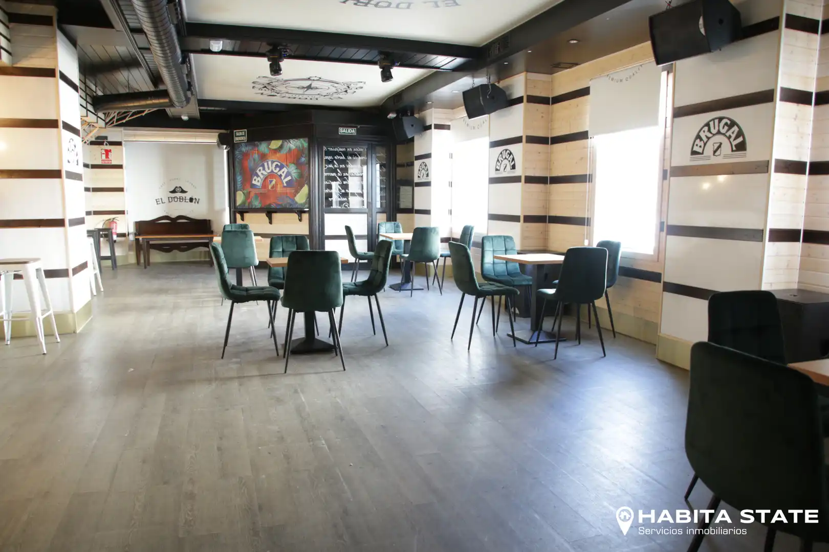 Local en venta en Adra con Aire acondicionado, Amueblado y Alarma
