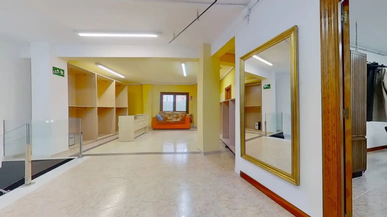 Commercial properties for rent in Torrelavega   with Air Conditioner