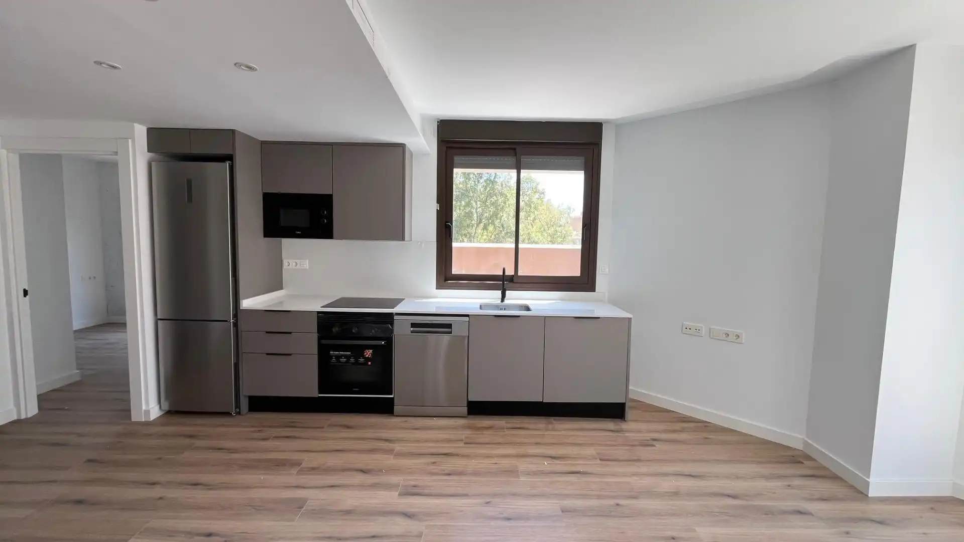 Cocina de Ático de alquiler en Alicante / Alacant con Aire acondicionado y Terraza