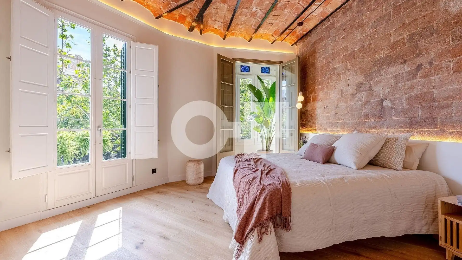 Flat with terrace for sale in Carrer Carrer Muntaner, imagen 3