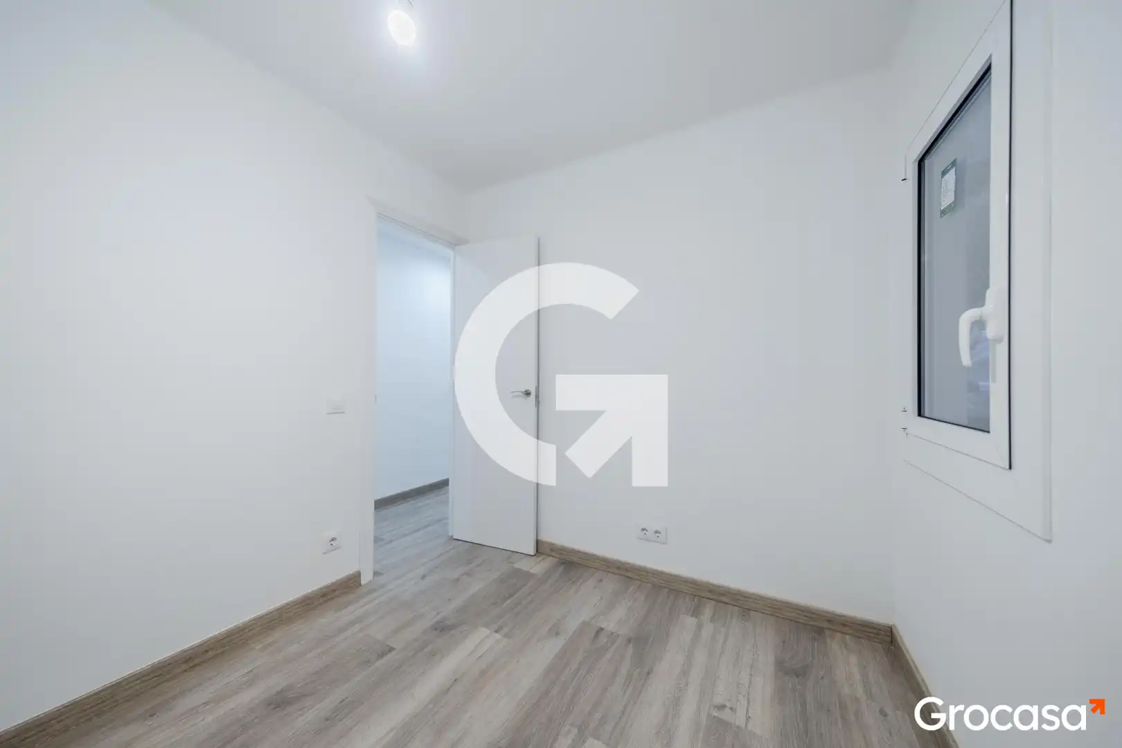 Habitación de Piso en venta en Barcelona con Aire acondicionado, Calefacción y Horno