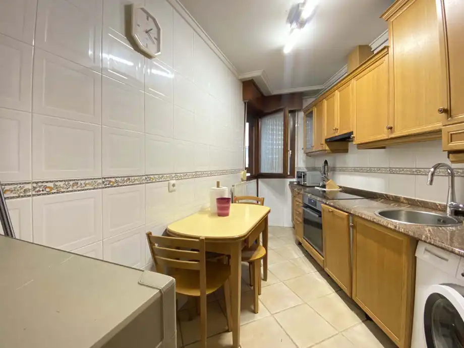 Kitchen of Flat for sale in Vitoria - Gasteiz  with Heating, Parquet flooring and Terrace