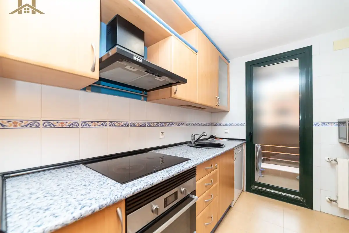 Küche von Wohnung zum Verkauf in Leganés mit Klimaanlage, Heizung und Terrasse