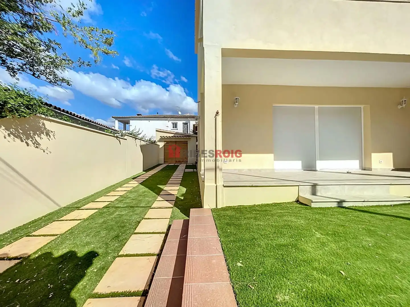 Detached homes for sale in Circumval Lacio, Centre