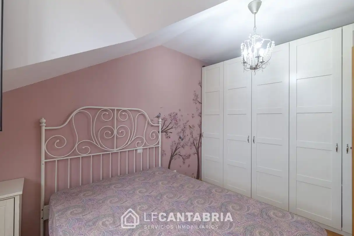 Habitación de Dúplex en venta en Castañeda con Calefacción y Terraza