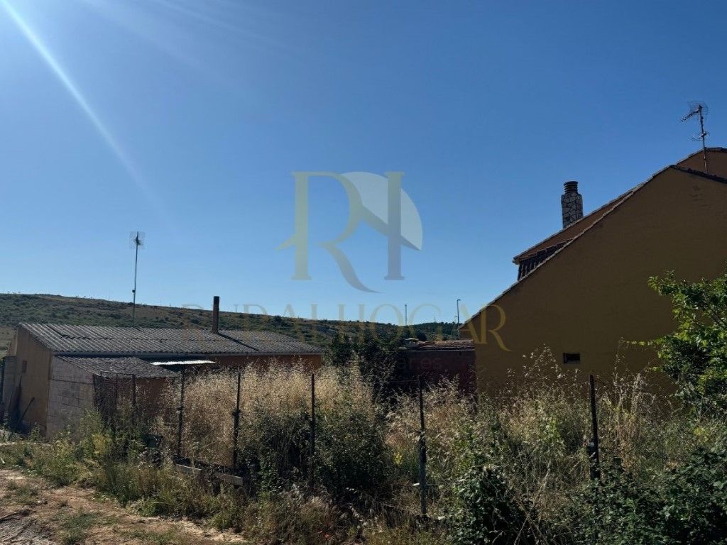 House or chalet for sale in Sariegos