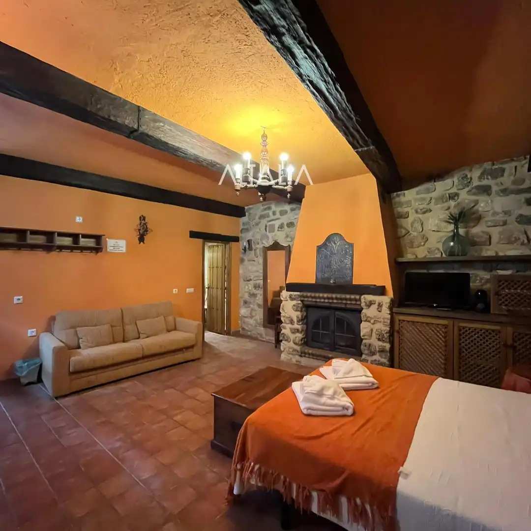 Sala de estar de Casa o chalet en venta en Villar de Olalla con Terraza y Amueblado