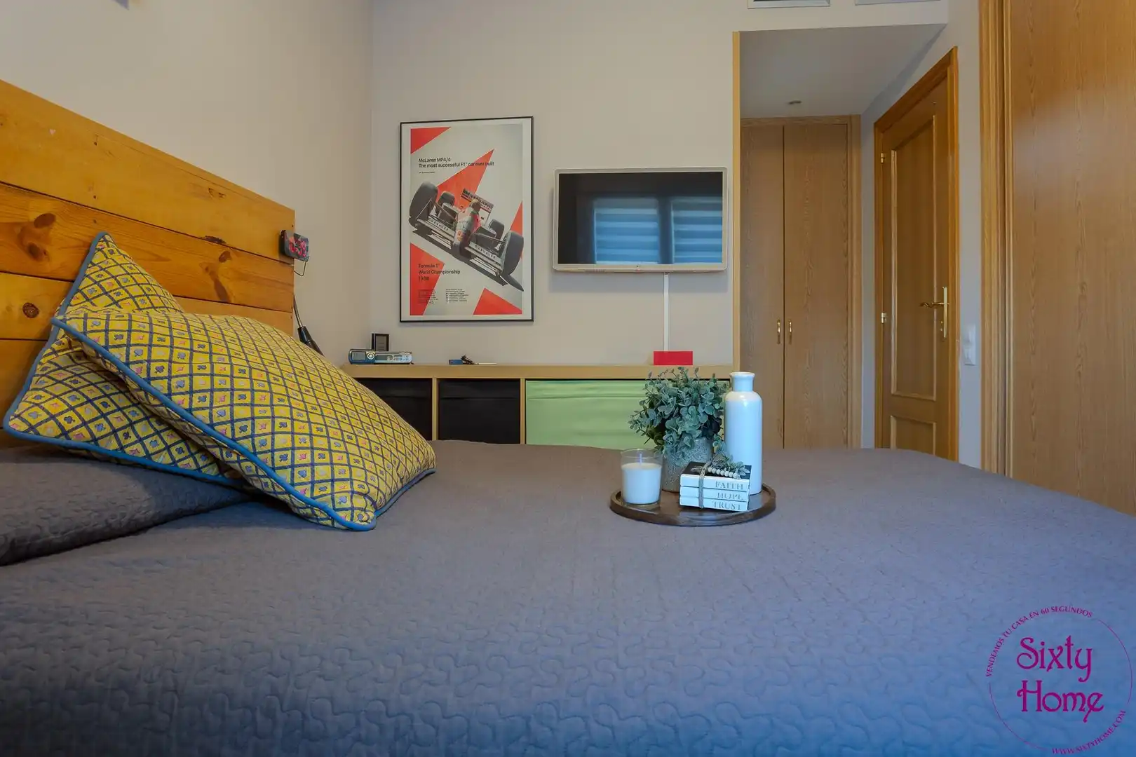 Bedroom of Flat for sale in Zaragoza  with Heating