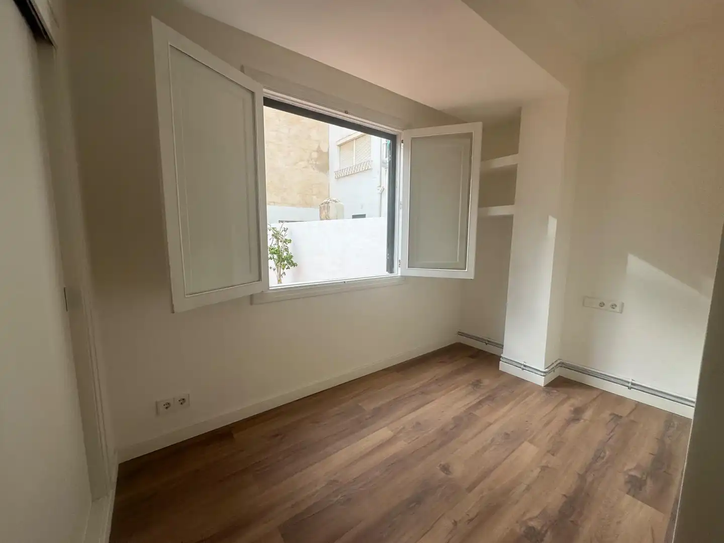 Habitación de Piso de alquiler en  Palma de Mallorca con Aire acondicionado y Terraza