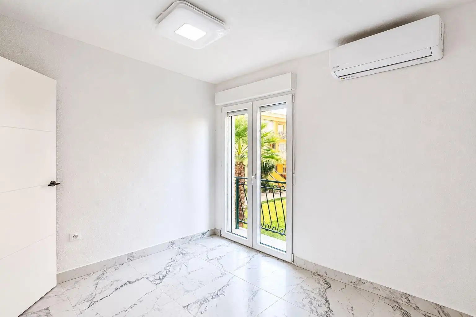 Terrassa de Apartament en venda en Playa del Acequión, Náufragos y Rocío del Mar
